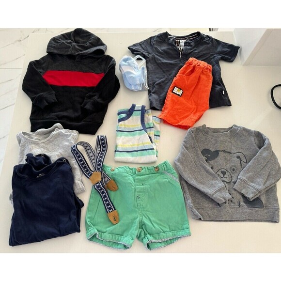 Bundle Of  Fall/Winter/ spring clothes For Baby Boy 18-24Month mix brands - Picture 1 of 13